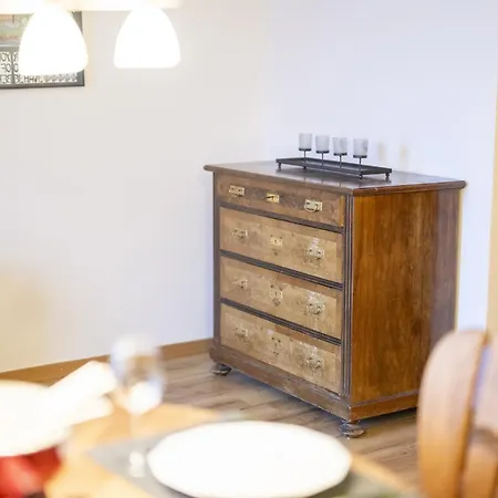 Chasa Patgific Apartment *