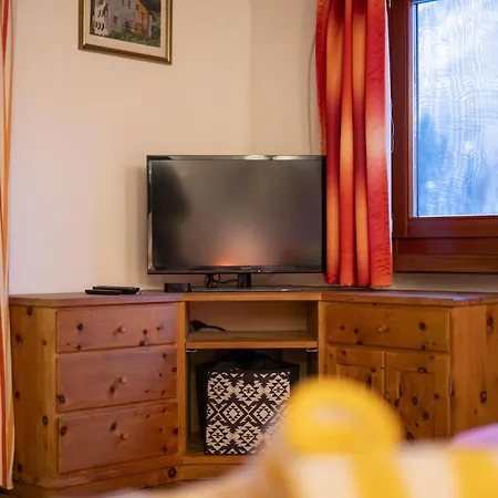 Chasa Patgific Apartment Ramosch